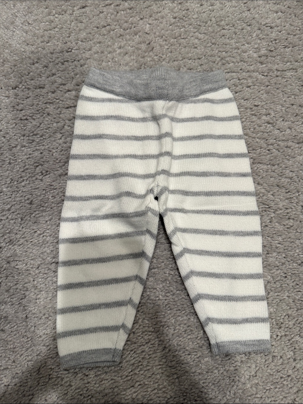 NWOT- Janie & Jack Striped Knit Baby Pants - White & Light Gray- 3-6M